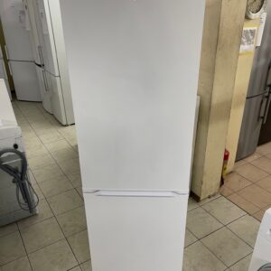 2 kuud kasutatud külmik Gram