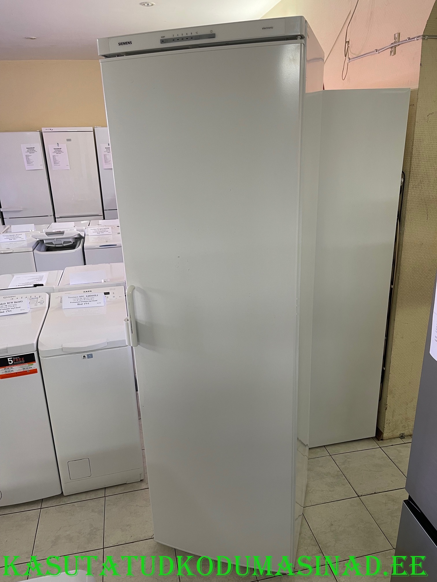 Second-hand Siemens fridge