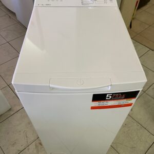 Б/у стиральная машина Indesit