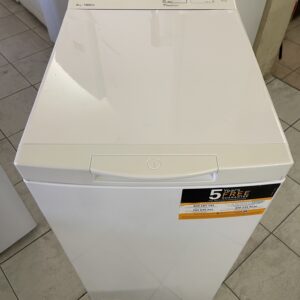 Б/у стиральная машина Indesit