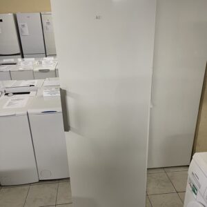 Second-hand AEG freezer