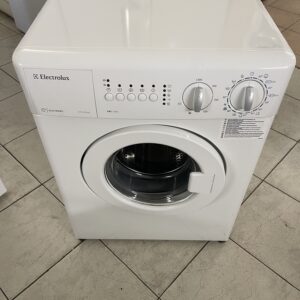 Kasutatud väike pesumasin Electrolux