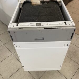 Second-hand Zanussi built-in dishwasher