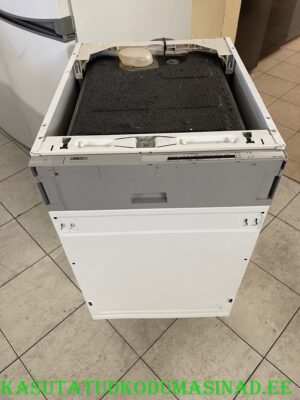 Second-hand Zanussi built-in dishwasher