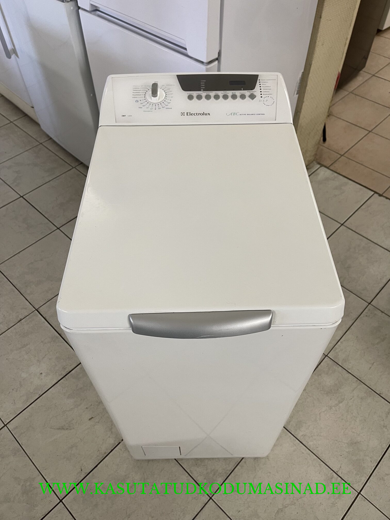 Kasutatud Electrolux EWT1301 pesumasin - 5kg. - 1300rpm. - laius 40cm.