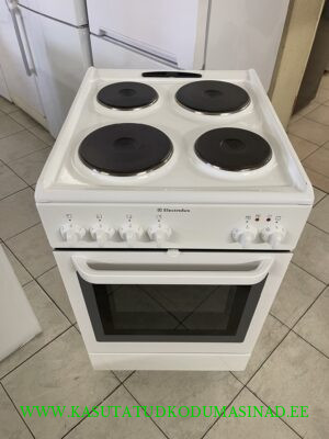 Kasutatud Electrolux EKE510101W elektripliit - 230 või 380 volti - laius 50cm.