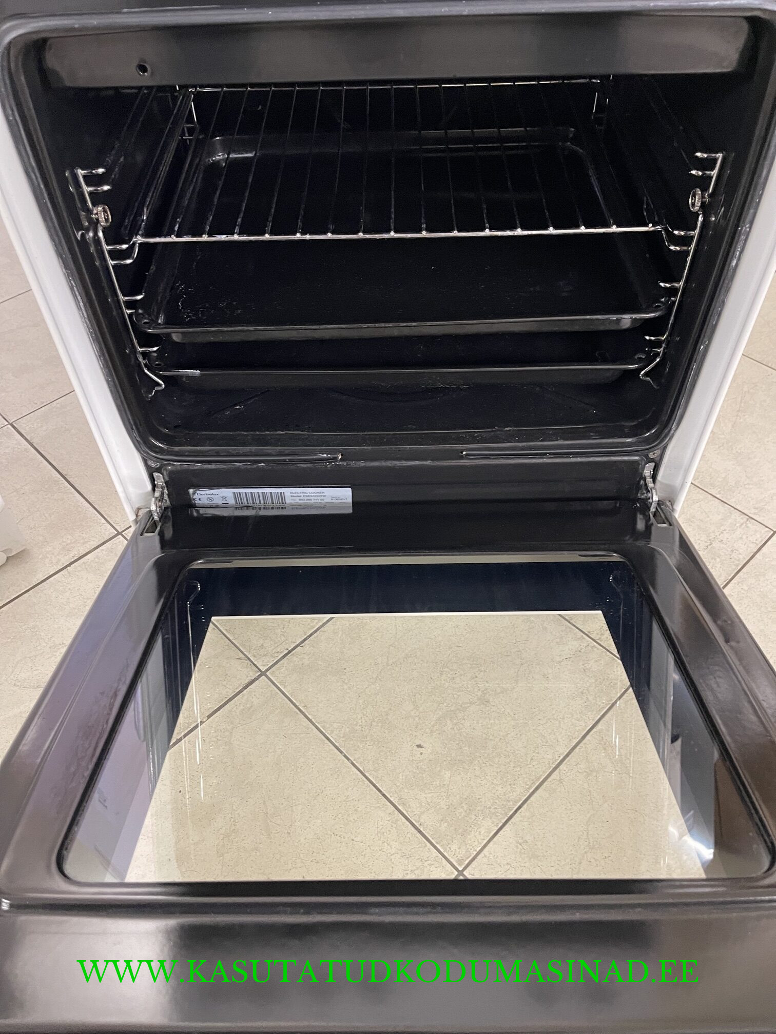 Kasutatud Electrolux EKE510101W elektripliit - 230 või 380 volti - laius 50cm. - Image 2