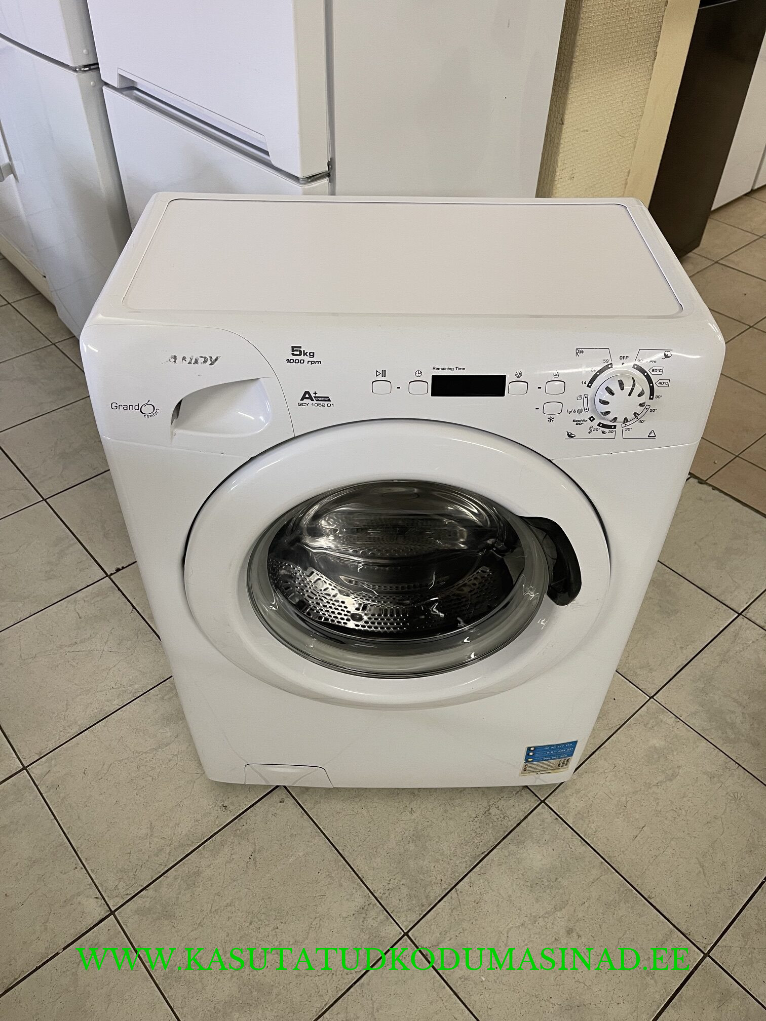 Kasutatud Candy GCY1052D1 õhuke pesumasin - 5 kg - 1000rpm. - Sügavus 40cm.