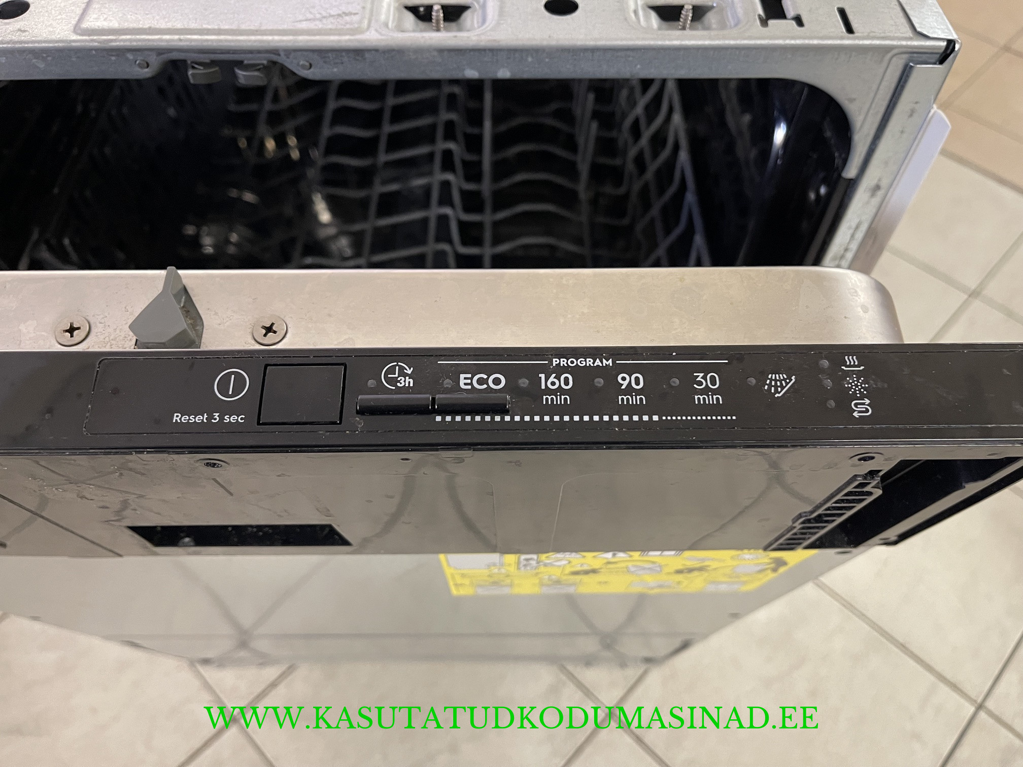 Vähe kasutatud Electrolux EEA12100L integreeritav Nõudepesumasin - laius 45cm. - mahtuvus 9 komplekti - Image 3