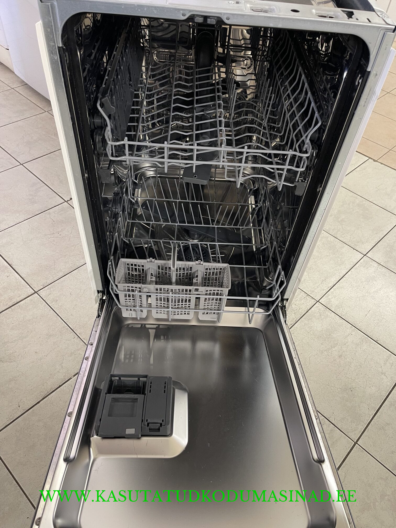 Vähe kasutatud Electrolux EEA12100L integreeritav Nõudepesumasin - laius 45cm. - mahtuvus 9 komplekti - Image 2