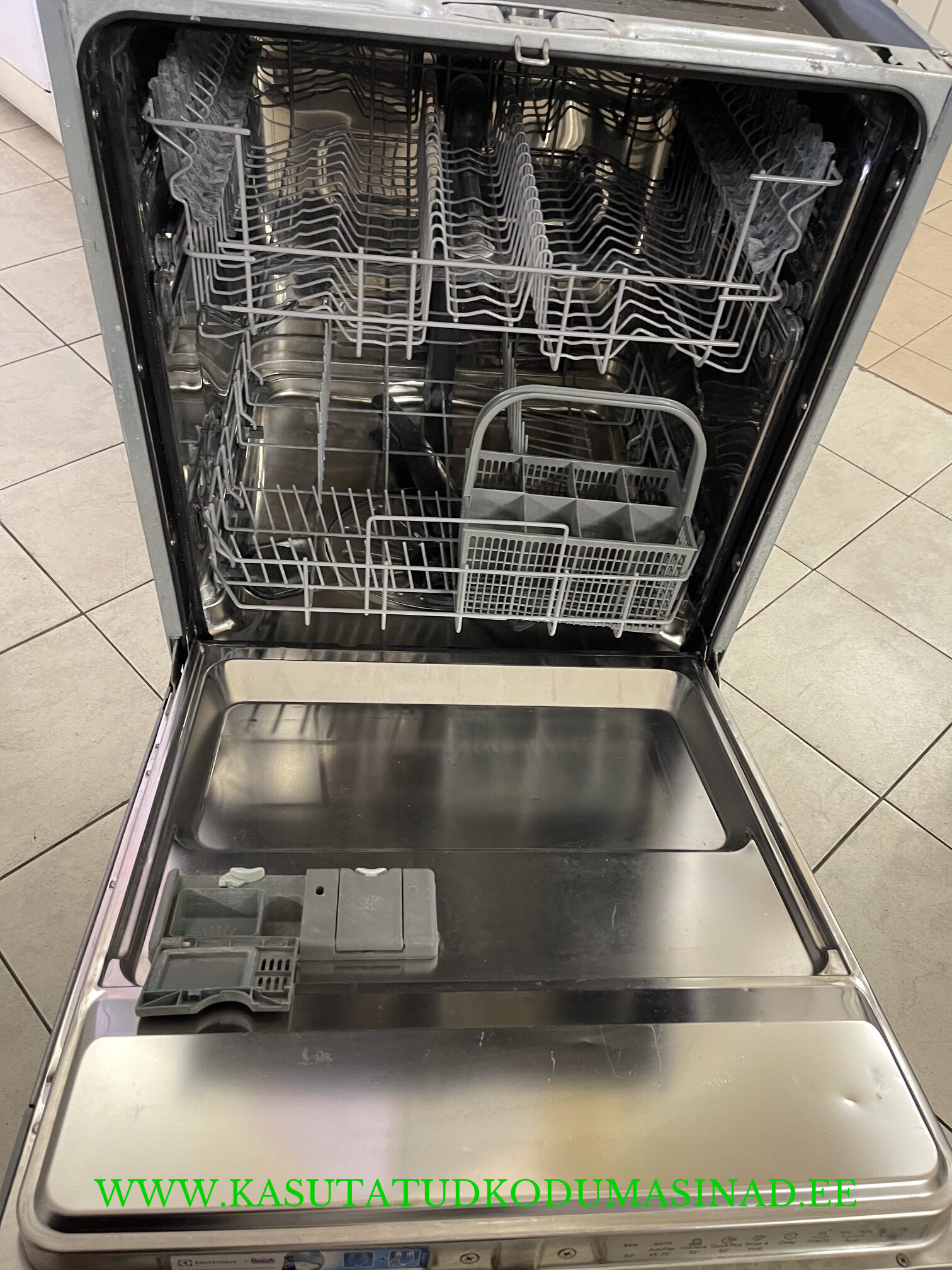 Kasutatud Electrolux ESL5310LO integreeritav nõudepesumasin - laius 60cm. - mahtuvus 13 komplekti - Image 2