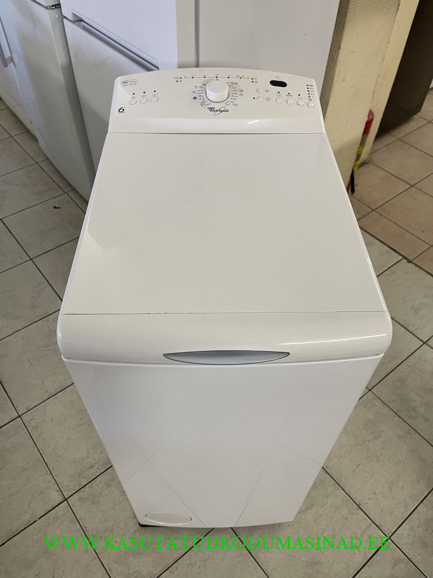 Kasutatud Whirlpool AWE7519 pesumasin – 5kg. – 1000rpm. – Laius 40cm