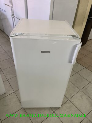 Kasutatud Electrolux ERW19001WP külmik – mõõdud 55x60x105cm. – mahtuvus 166/18 liitrit