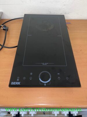 Kasutatud Berk BHI-3100S/YK Induktsioon Integreeritav pliidiplaat - laius 28,8cm. - Flex Zone