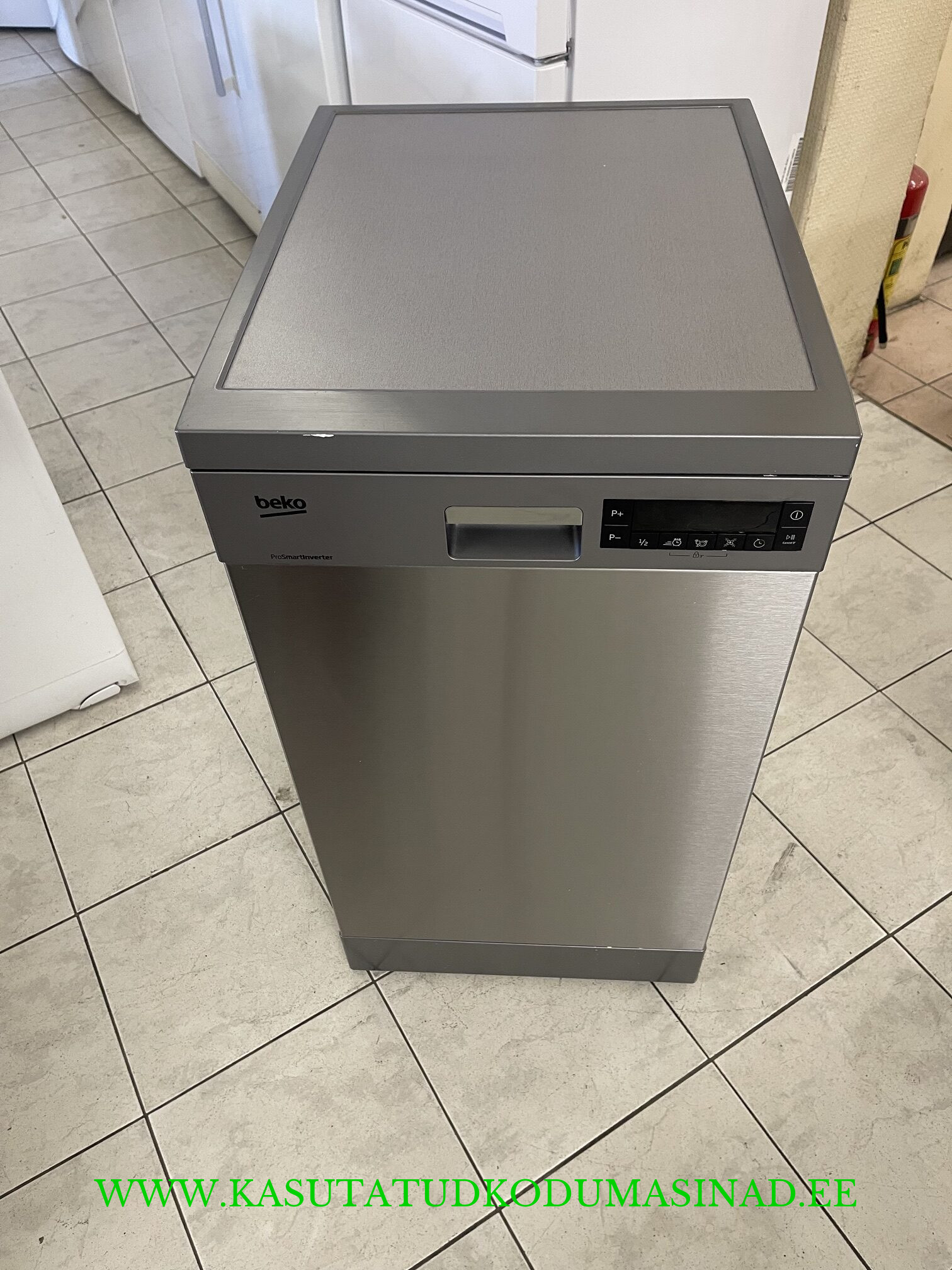 Kasutatud Beko DFS28131X eraldiseisev nõudepesumasin – Inverter - laius 45cm. – mahtuvus 11 komplekti