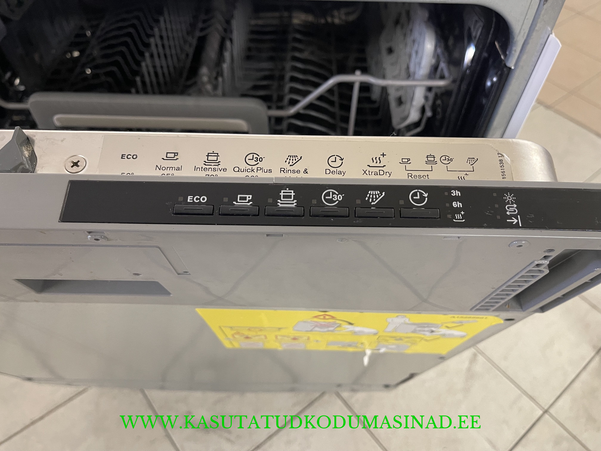 Kasutatud Electrolux ESL5321LO integreeritav nõudepesumasin – laius 60cm. – mahtuvus 13 komplekti - Image 3