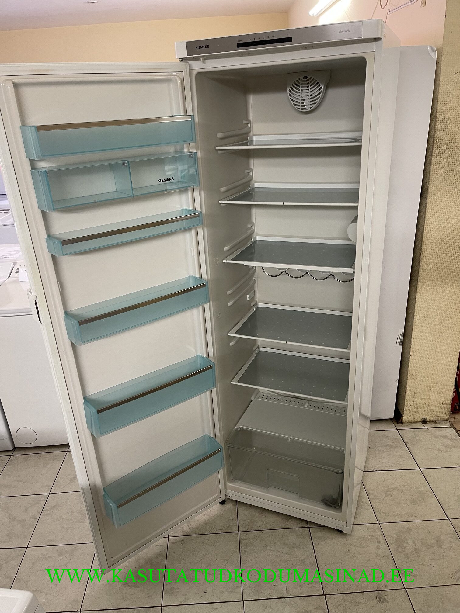 Kasutatud Siemens KS38K420SD jahekülmik – mõõdud 60x65x185 – mahtuvus 355 liitrit - Image 2