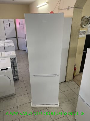 1 kuu kasutatud Gram KF411864 N-2 külmik – NoFrost – kõrgus 186cm. – maht 88/207 liirtrit