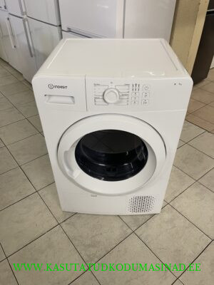 Kasutatud Indesit YTCM087BEU pesukuivati – Kondenseeruv – pesukogus 7 kg. – mõõdud 60x65x85cm.