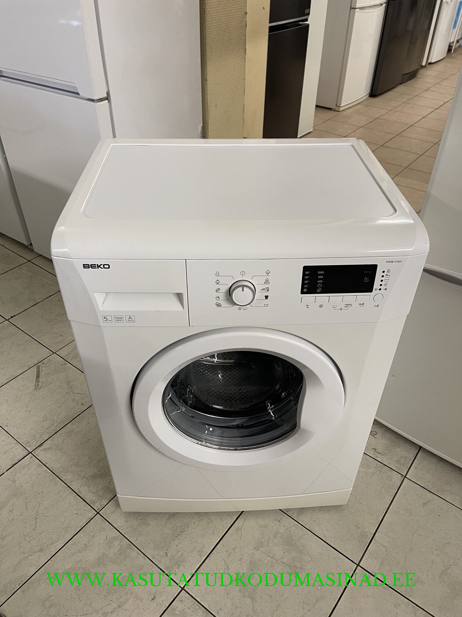 Kasutatud õhuke Beko WMB51031 pesumasin – 5kg – 1000rpm. – mõõdud 60x49x85cm.