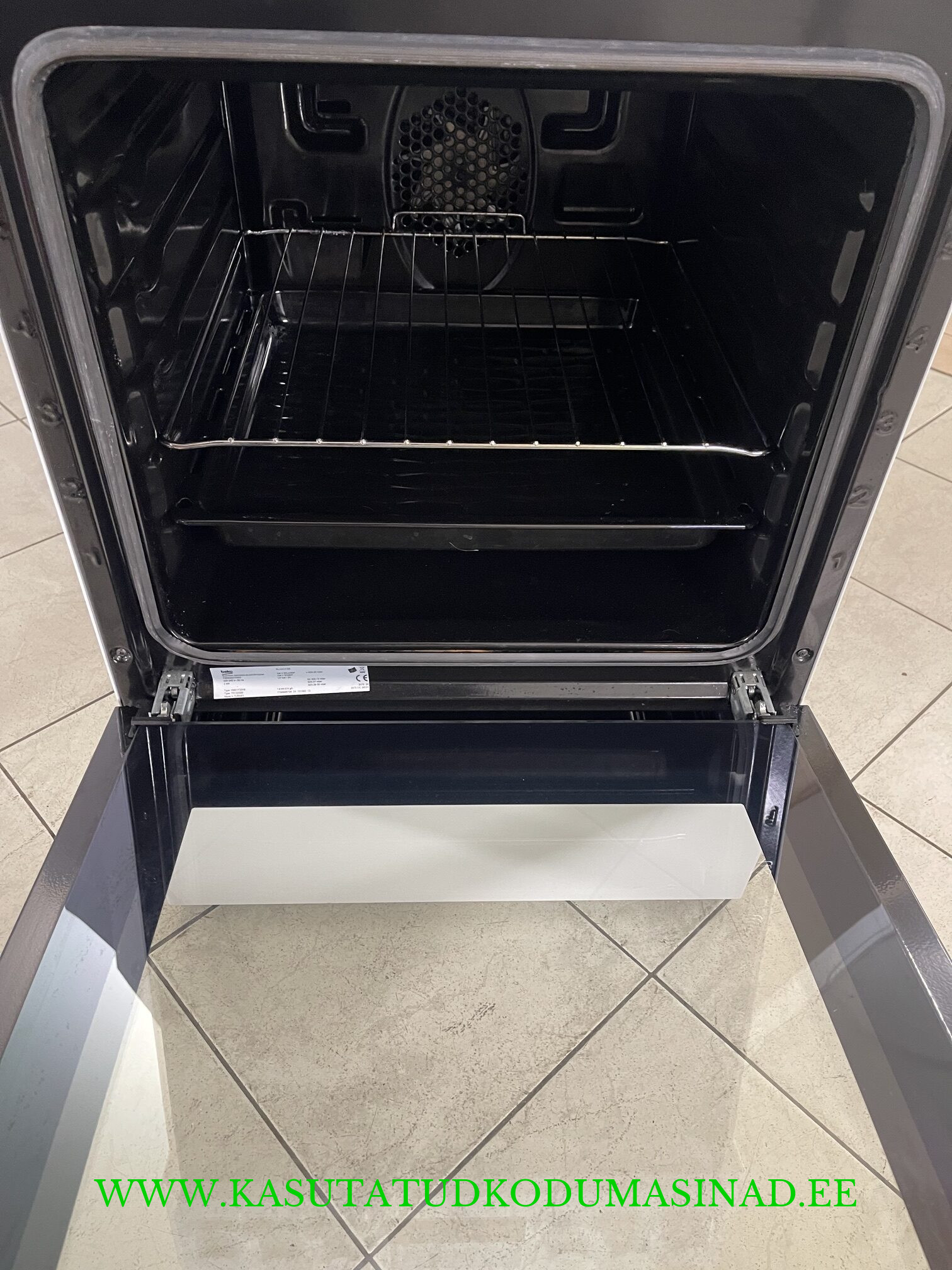 Vähe kasutatud Beko FSE52321DWD gaasi/elektri pliit - trassi gaasile - laius 50cm - pöördõhk - elektrisüüde - Image 2