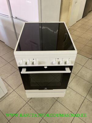 Kasutatud Electrolux EKC50150OW keraamiline elektripliit – laius 50cm. – 230 või 380 volti