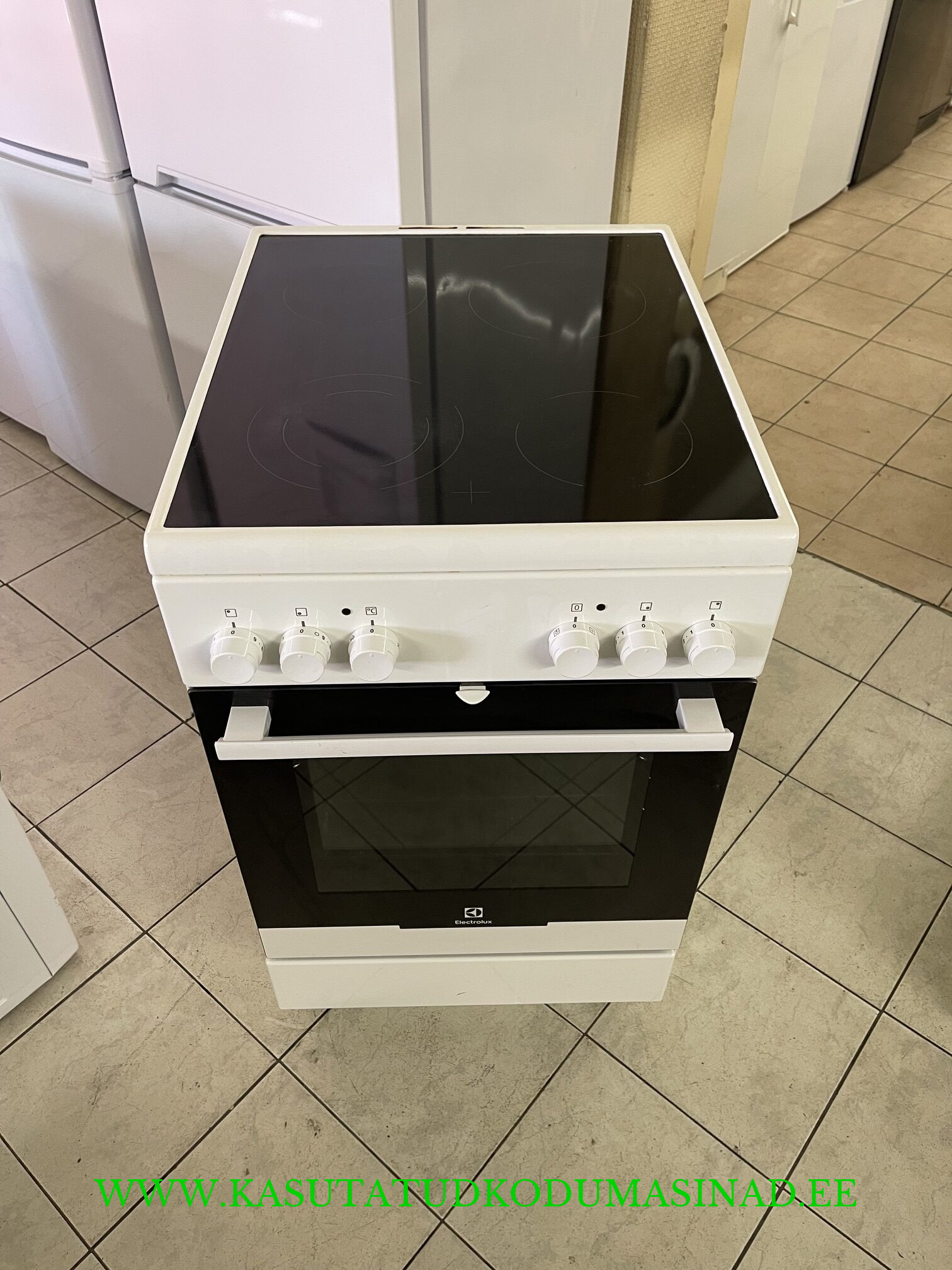 Kasutatud Electrolux EKC50150OW keraamiline elektripliit – laius 50cm. – 230 või 380 volti