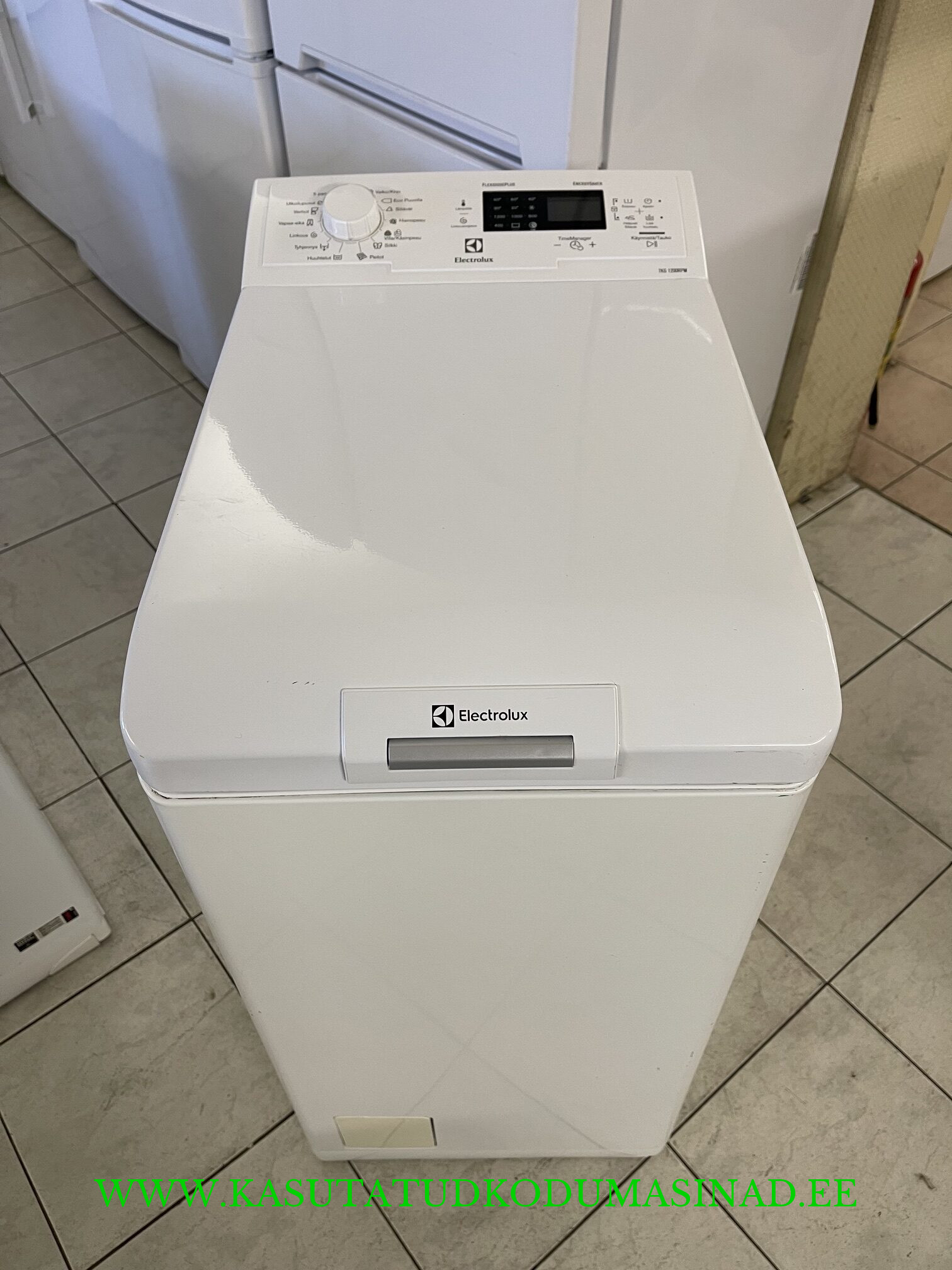 Kasutatud Electrolux EWT1274AOW pesumasin – 7kg. – 1200rpm. – laius 40cm.