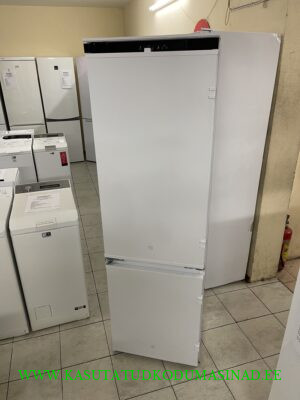 1 kuu kasutatud Electrolux ENTMUSP8S integreeritav külmik – NoFrost – mõõdud 177x55x55 – maht 62/186 liitrit