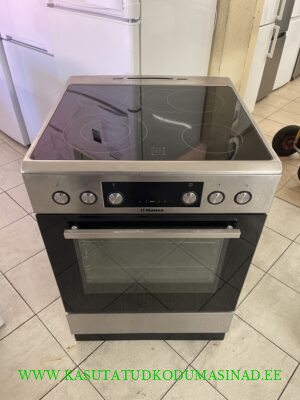 Kasutatud Hansa FCCX69493 keraamiline elektripliit – 230 või 380 volti – Laius 60cm.