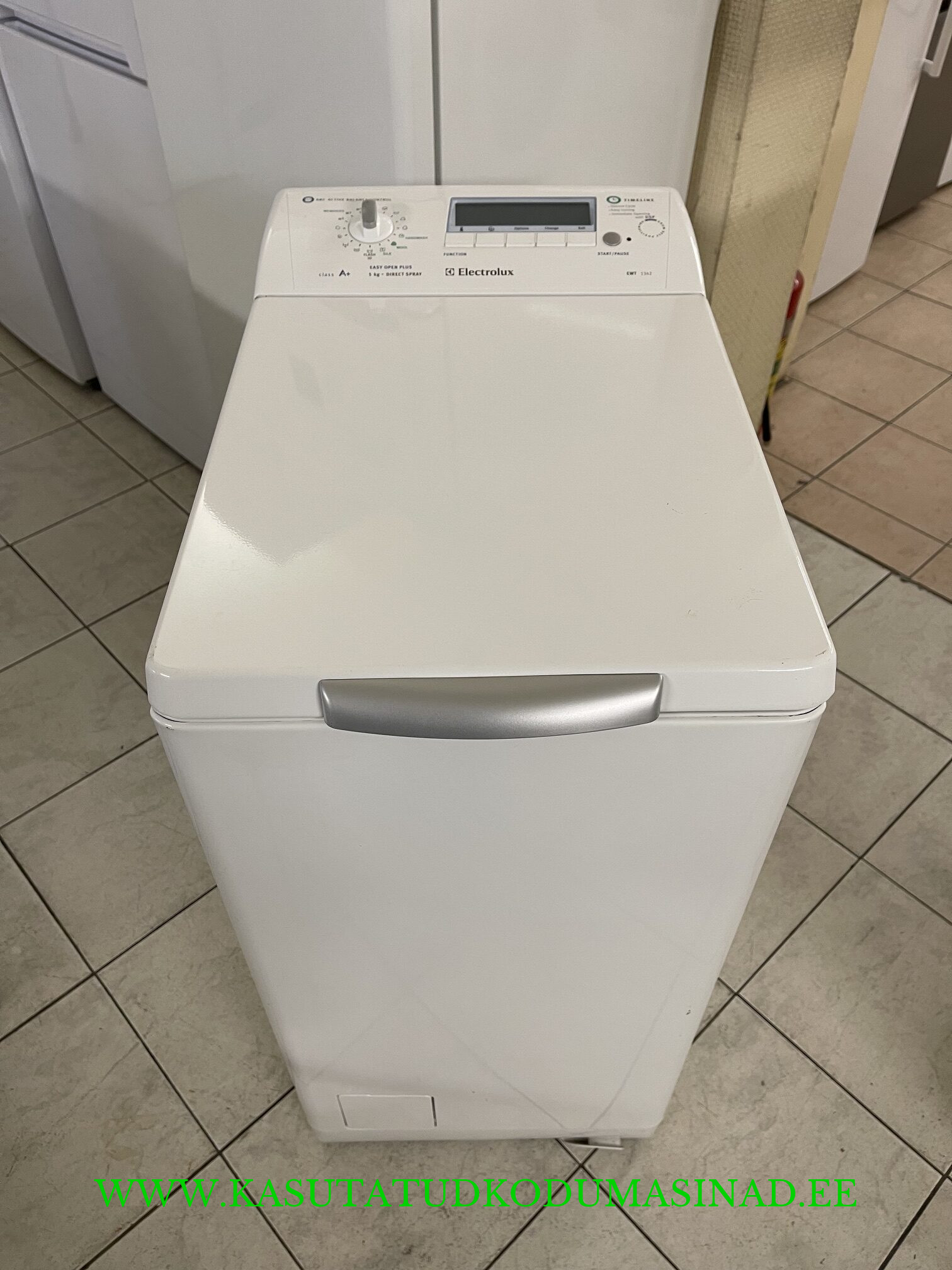 Kasutatud Electrolux EWT1342 pesumasin - 5 kg. – 1300rpm – laius 40cm.