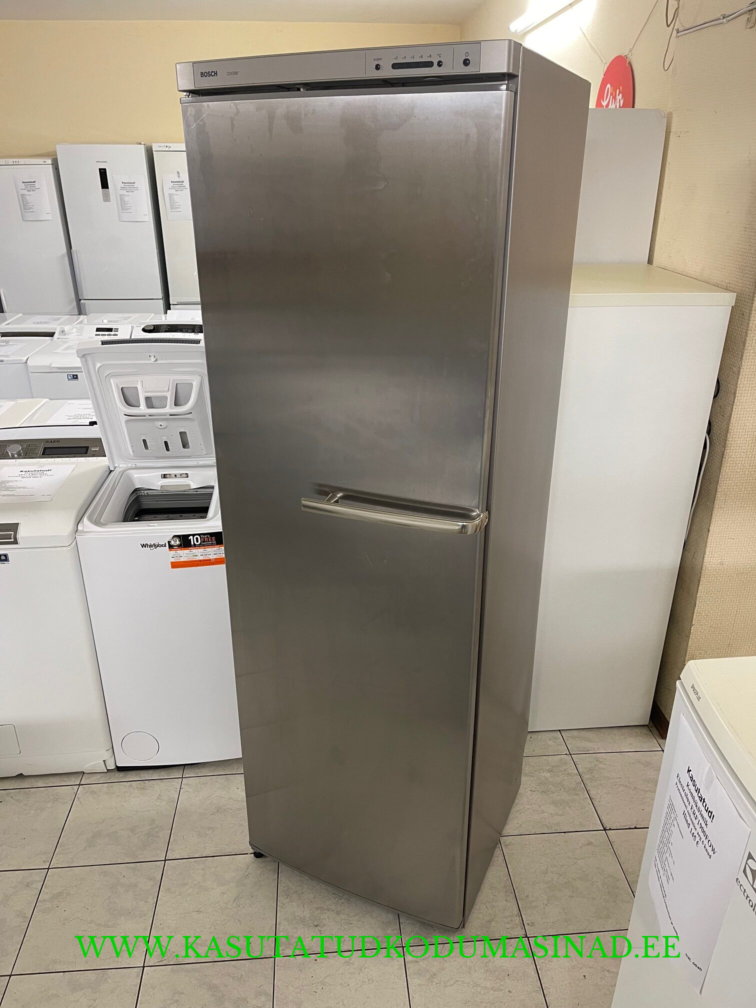 Kasutatud Bosch KSR38460SD jahekülmik – mõõdud 60x65x185 – mahtuvus 355 liitrit