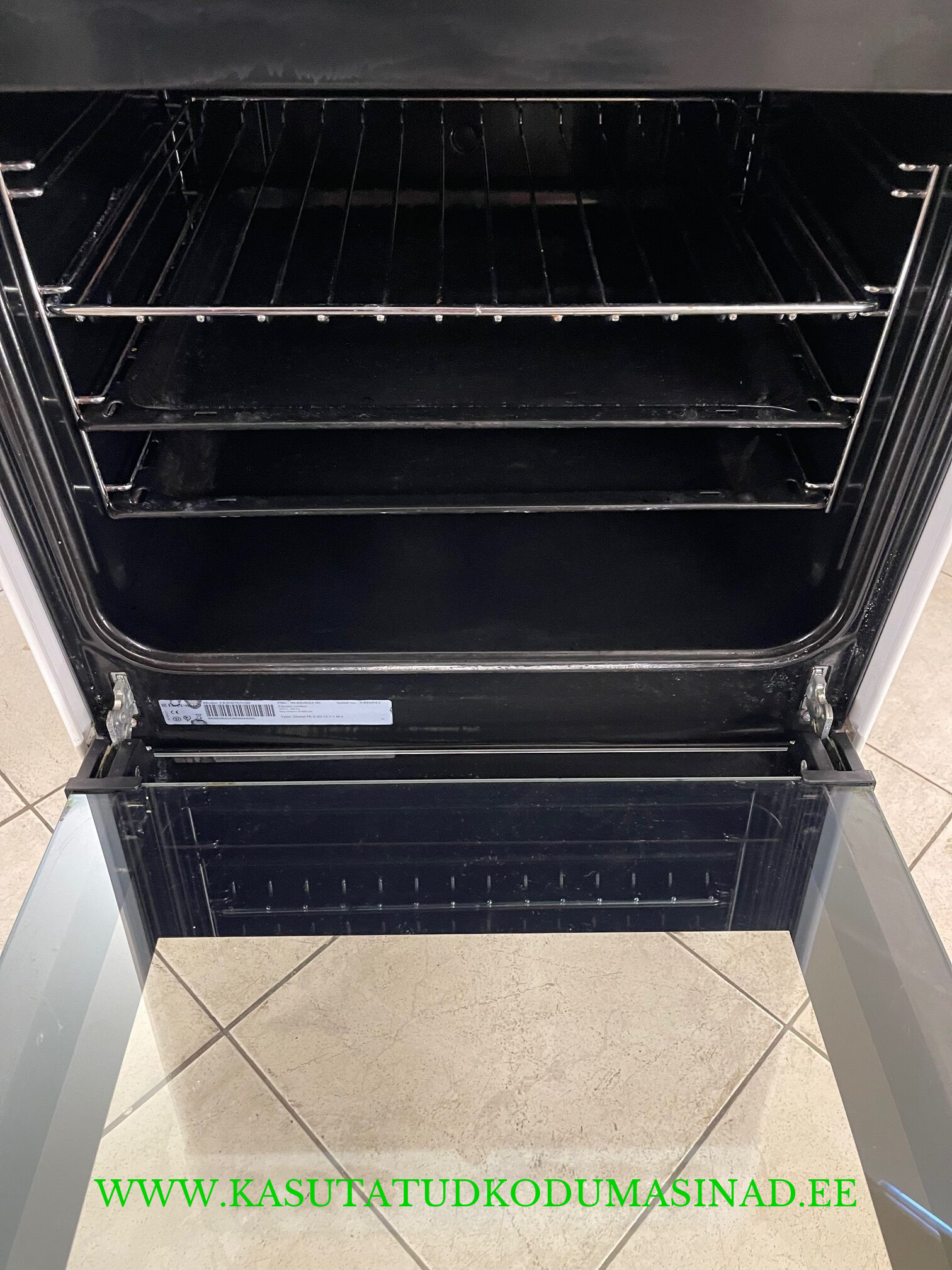 Kasutatud Electrolux EKS501610W elektripliit – laius 50cm. – 230 või 380 volti - Pilt 2